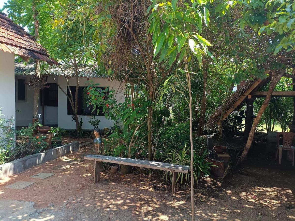 Mamisa Cafe, Home Stay Habarana Esterno foto